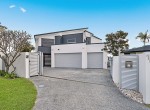 Broadbeach Waters19