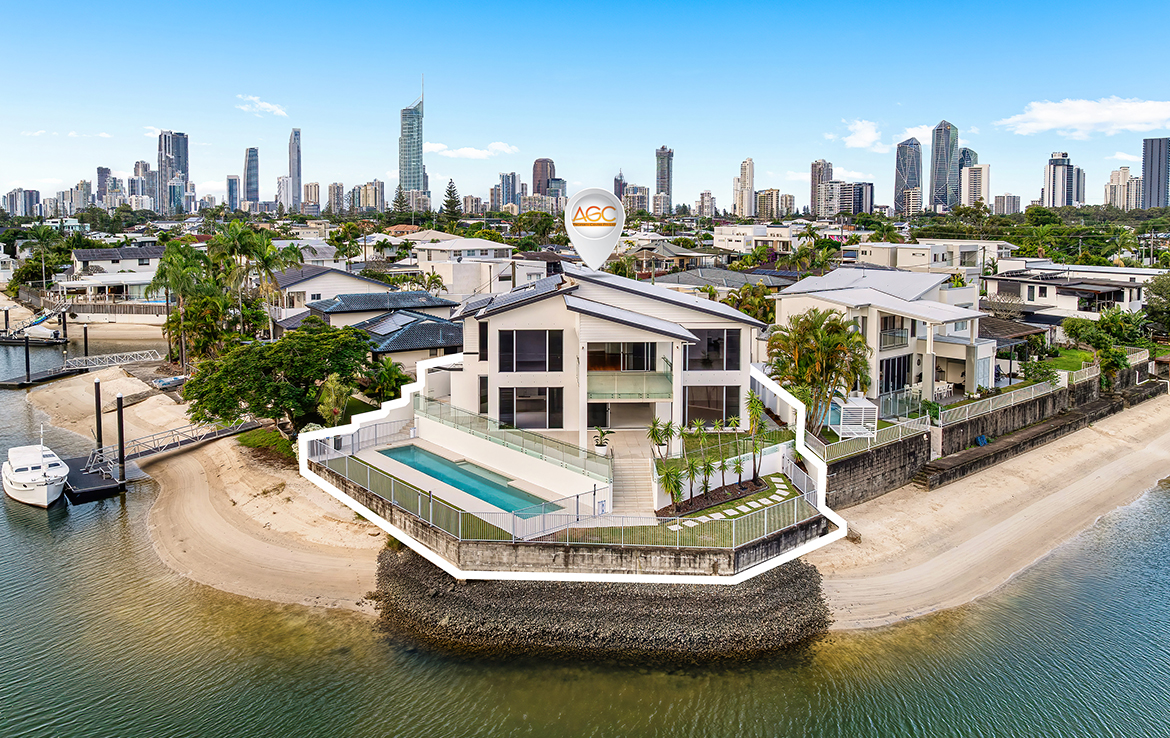 Broadbeach Waters Waterfront Stunner!, Broadbeach - Image 1