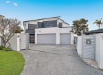 Waterfront Stunner7